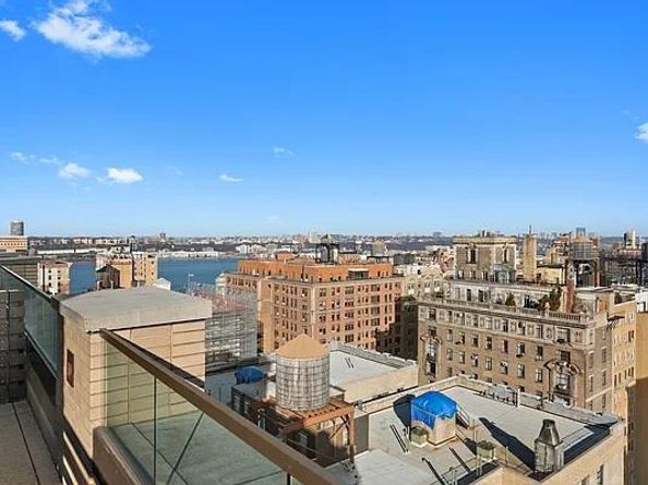 269 West 87th Street 9B, New York NY 10024