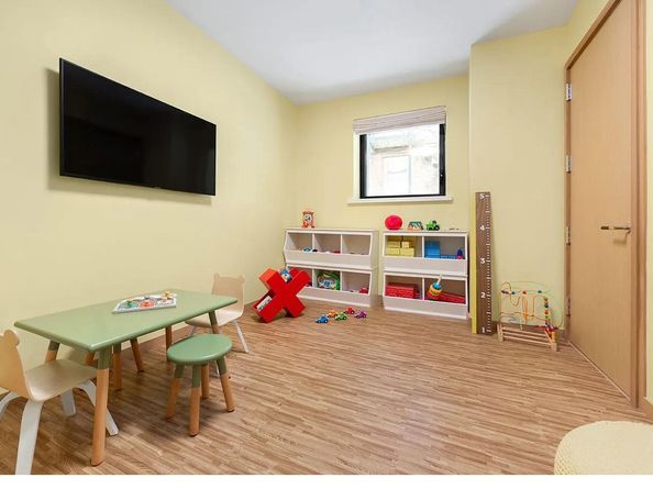 269 West 87th Street 9B, New York NY 10024