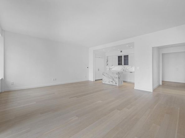 269 West 87th Street 9B, New York NY 10024