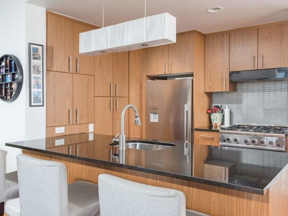 5-49 Borden Avenue 4K, Queens NY 11101
