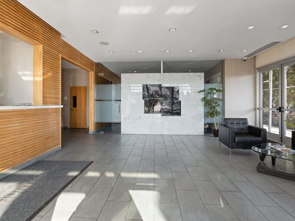 5-49 Borden Avenue 4K, Queens NY 11101