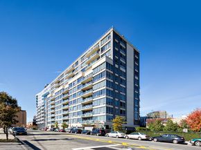 5-49 Borden Avenue 4K, Queens NY 11101