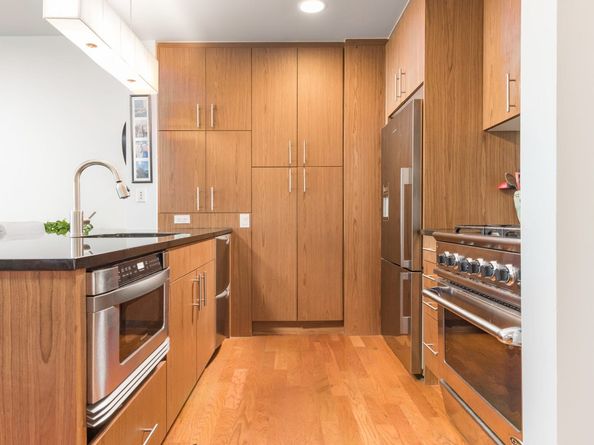 5-49 Borden Avenue 4K, Queens NY 11101