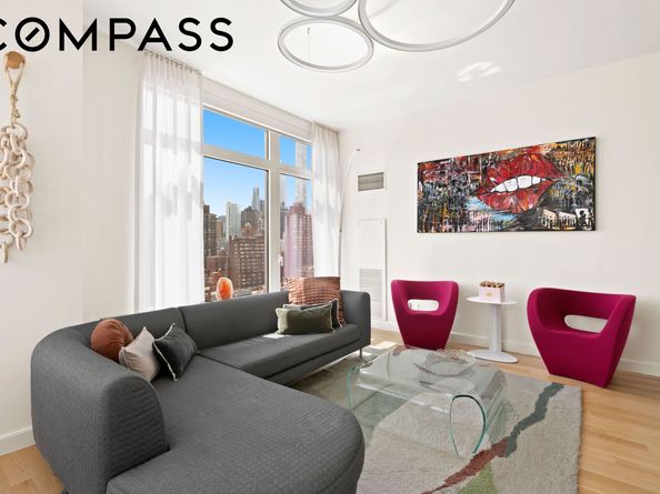 400 East 67th Street 19D, New York NY 10065