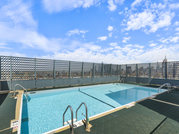 60 East 8th Street 11D, New York NY 10003