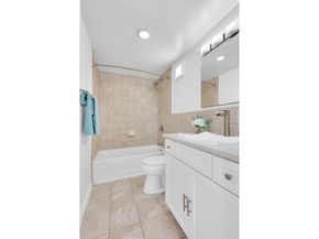 302 East 19th Street 3B, New York NY 10003