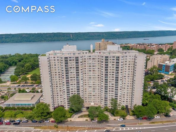 3333 Henry Hudson Parkway 4M, Bronx NY 10463