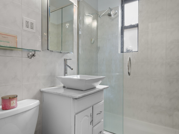 657 East 26th Street 3N, Brooklyn NY 11210