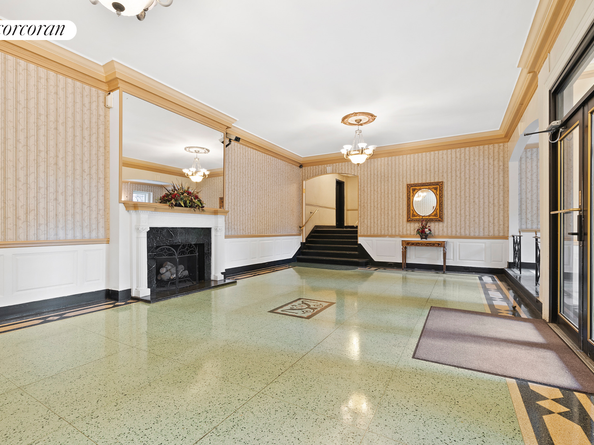 657 East 26th Street 3N, Brooklyn NY 11210