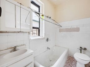 961 Washington Avenue 1H, Brooklyn NY 11225