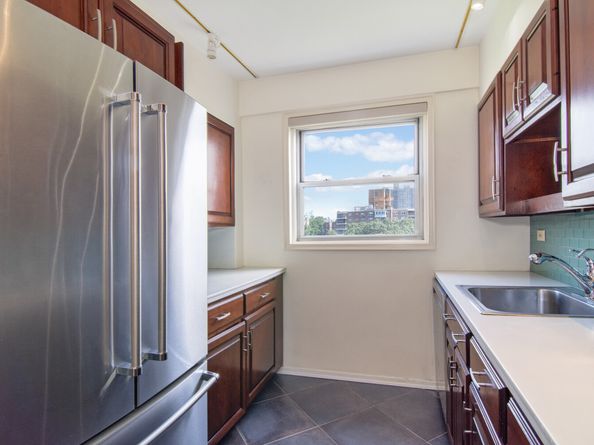 750 Kappock Street 807, Bronx NY 10463