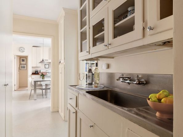 116 East 68th Street 2D, New York NY 10065
