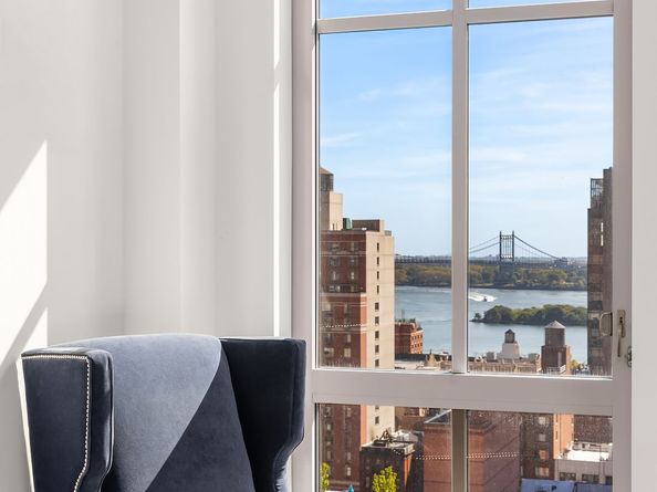 200 East 95th Street 12A, New York NY 10128
