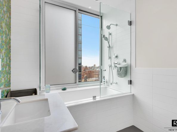 200 Riverside Boulevard 28DE, New York NY 10069