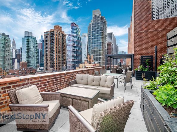 333 East 55th Street 7G, New York NY 10022