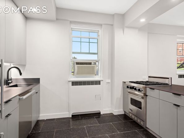 160 Cabrini Boulevard 7, New York NY 10033