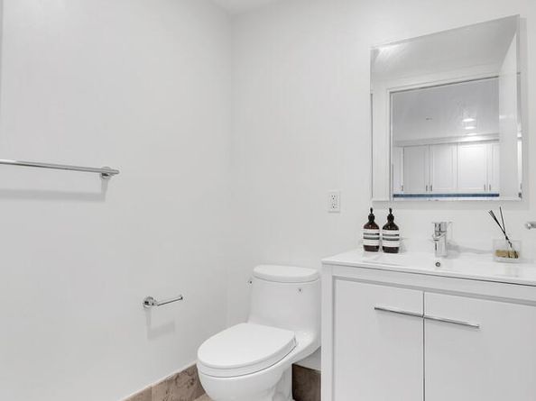 446 Kent Avenue 4C, Brooklyn NY 11249