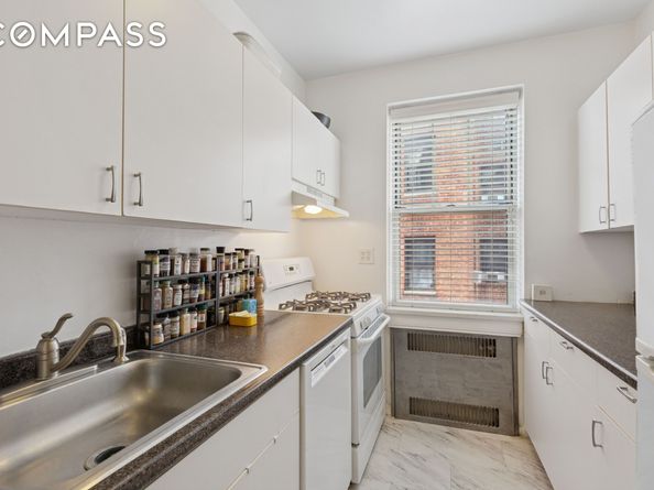 720 Fort Washington Avenue 5D, New York NY 10040