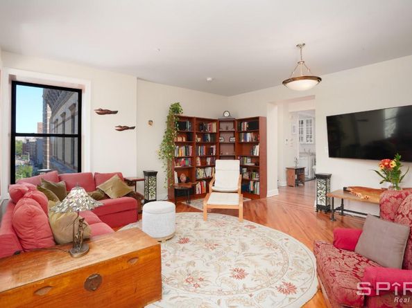 370 St Nicholas Avenue 5B, New York NY 10027