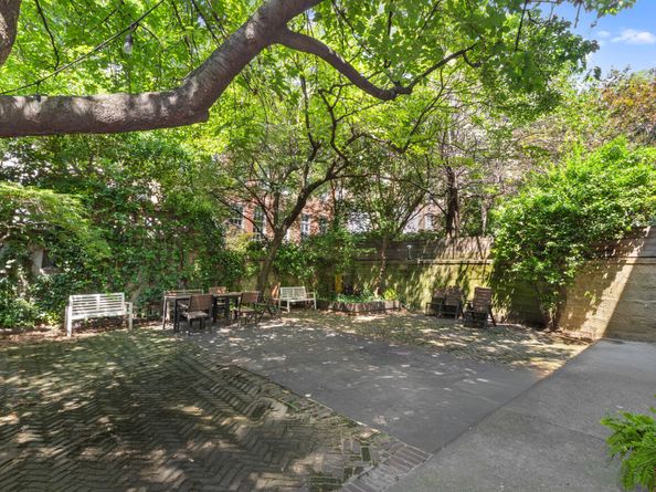 44-46 Barrow Street, New York NY 10014