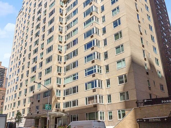 411 East 53rd Street 14F, New York NY 10022