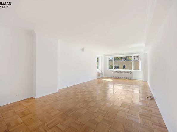 411 East 53rd Street 14F, New York NY 10022