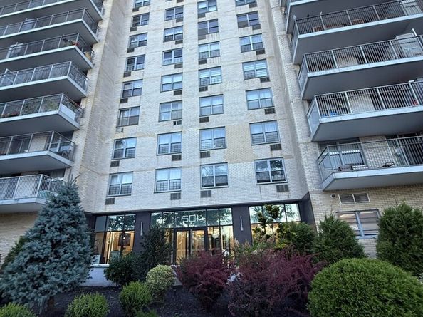 501 Surf Avenue 19H, Brooklyn NY 11224
