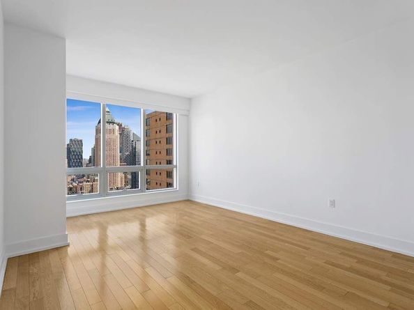 350 West 42nd Street 36B, New York NY 10036