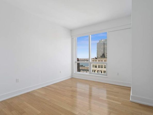 350 West 42nd Street 36B, New York NY 10036