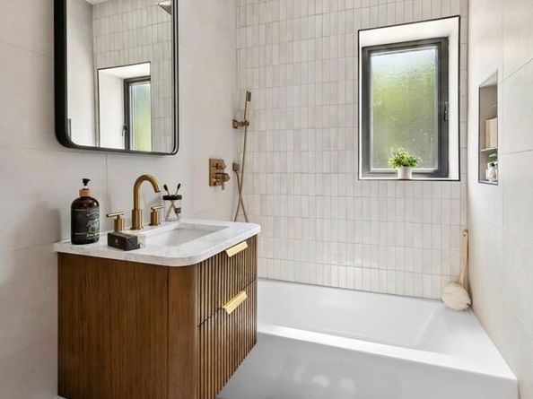 9 Roosevelt Court, Brooklyn NY 11232