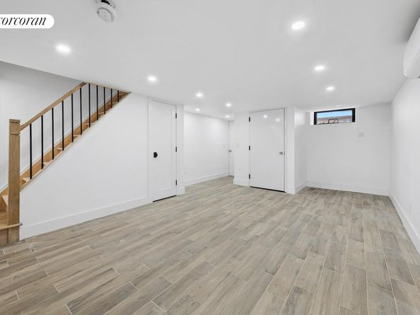 9 Roosevelt Court, Brooklyn NY 11232
