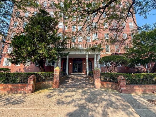 1500 Ocean Parkway 4G, Brooklyn NY 11230