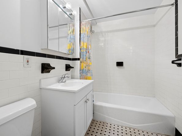 1831 Madison Avenue 4E, New York NY 10035