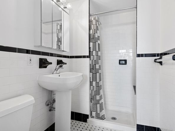 1831 Madison Avenue 4E, New York NY 10035