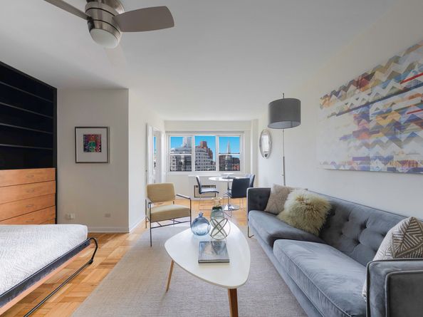 69 West 9th Street 12E, New York NY 10011