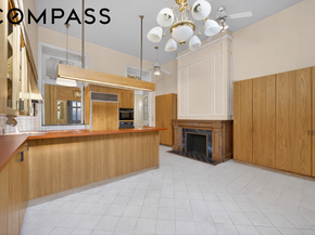 21 Hunts Lane 4, Brooklyn NY 11201