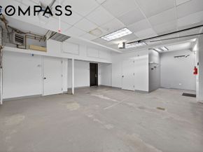 21 Hunts Lane 4, Brooklyn NY 11201