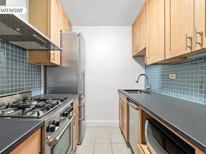 101 West 12th Street 10H, New York NY 10011