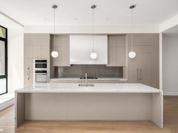 435 West 19th Street 1A, New York NY 10011