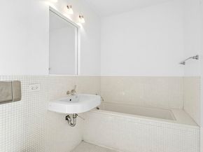 245 7th Avenue 11BC/10C, New York NY 10001