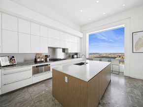 432 Park Avenue 72A, New York NY 10022