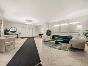 120 East 81st Street 9G, New York NY 10028