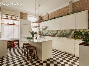 21 Bond Street 3, New York NY 10012