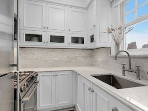 299 West 12th Street 12AB, New York NY 10014