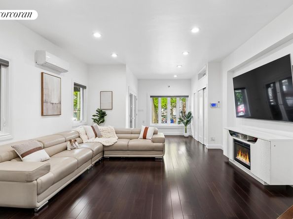 28 Bulwer Place, Brooklyn NY 11207