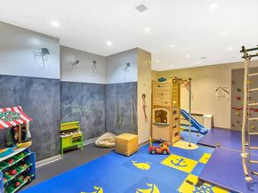 99 John Street 425, New York NY 10038