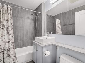 5-49 Borden Avenue 7F, Queens NY 11101