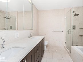 640 West 237th Street 7D, Bronx NY 10463