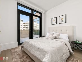 310 East 86th Street 17C, New York NY 10028