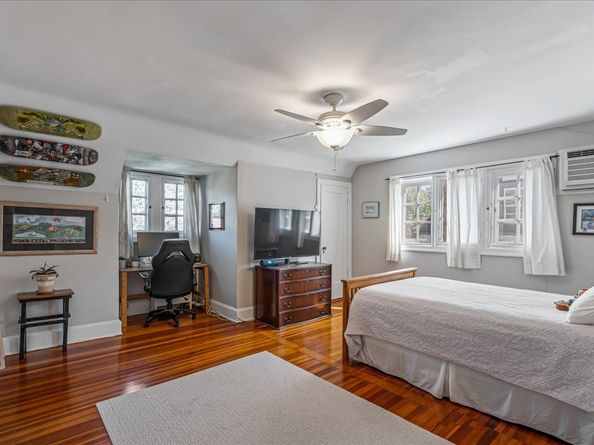 23 Whitson Street, Queens NY 11375